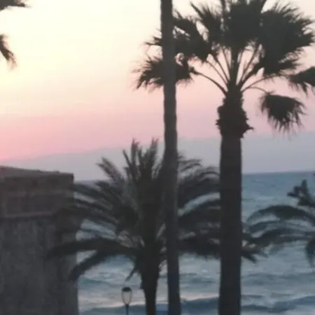Appartamento Vue Et Remparts. Entre Vieille Et Plages *