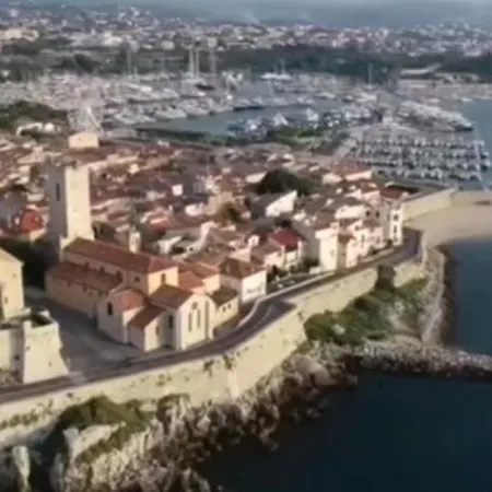 Vue Et Remparts. Entre Vieille Et Plages Apartmán