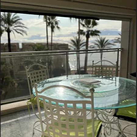 Appartement Vue Et Remparts. Entre Vieille Et Plages *