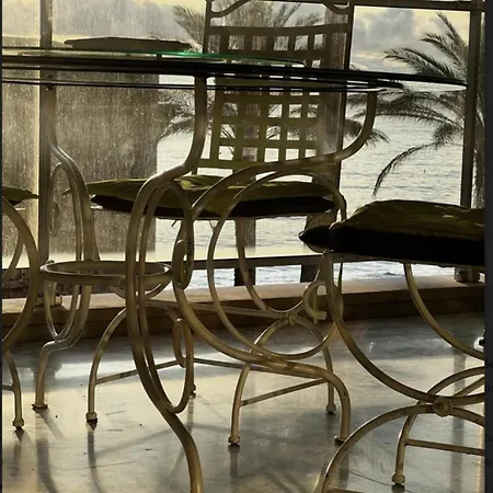 Apartament Vue Et Remparts. Entre Vieille Et Plages *