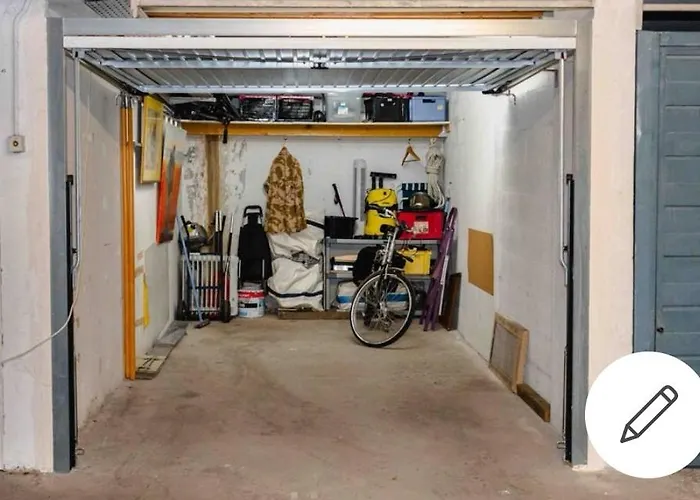 Vue Et Remparts. Entre Vieille Et Plages * أنتيب