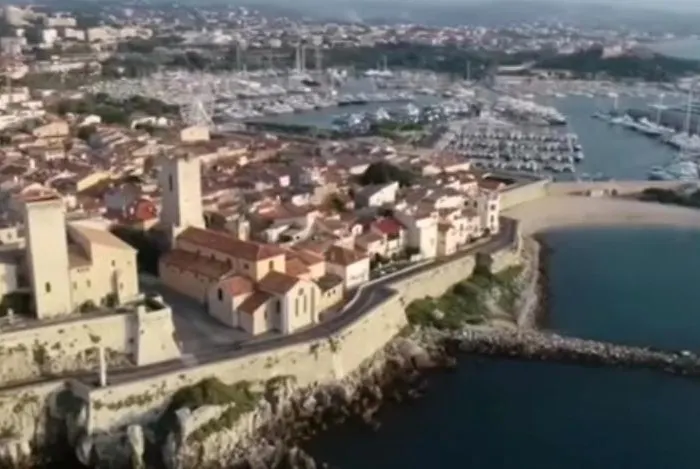 Vue Et Remparts. Entre Vieille Et Plages Lejlighed