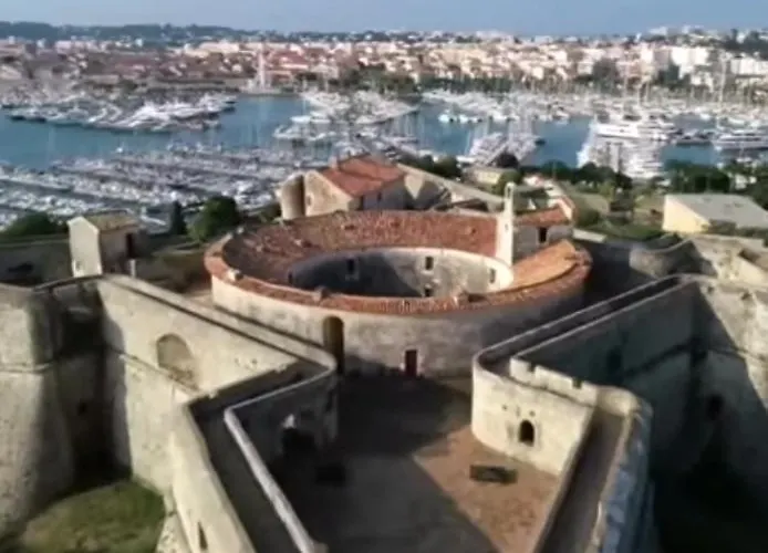 شقة Vue Et Remparts. Entre Vieille Et Plages